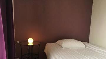 Фото номера Бюджетный двухместный номер с 1 кроватью Отель Hjalmar’s Hotel г. Корпо 11