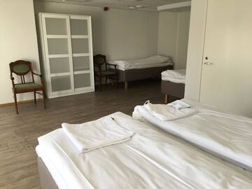Фото номера Семейный номер Отель Hjalmar’s Hotel г. Корпо 4